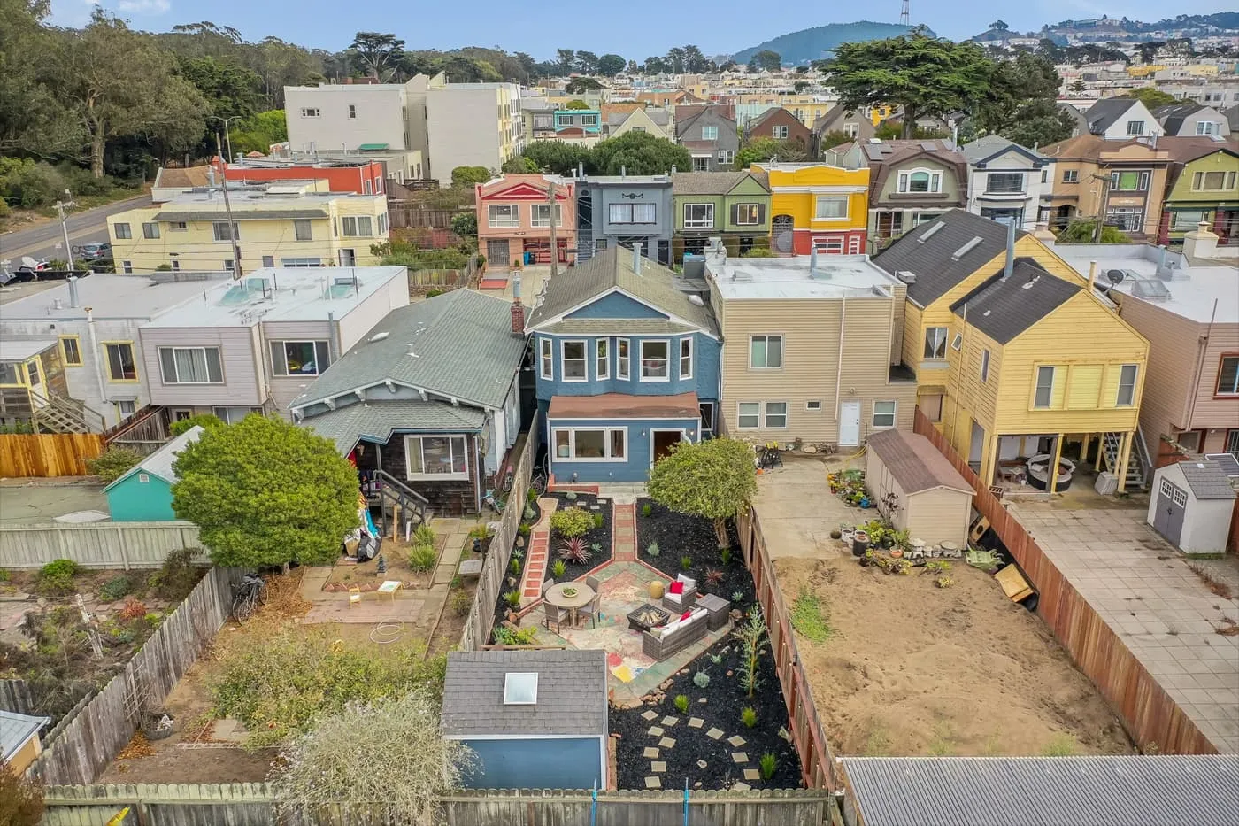 1223 43rd Ave, San Francisco, CA — exterior photograph
