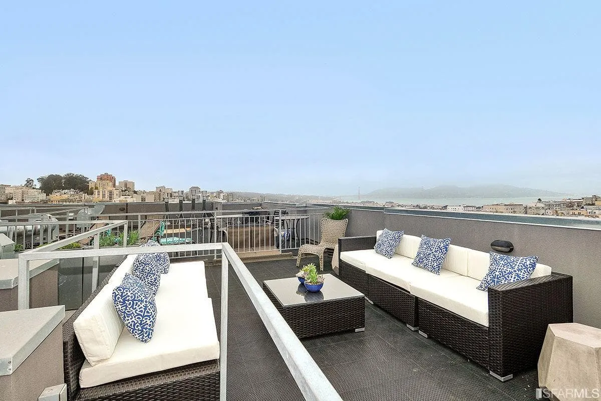 1355 Pacific Ave #401, San Francisco — photograph 3